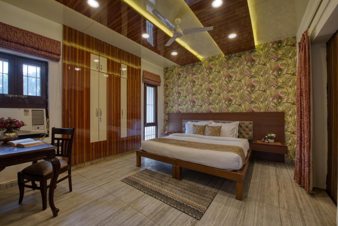 Sunahari Bagh - Pool Farm Retreat @ Gurgaon Bagian luar foto