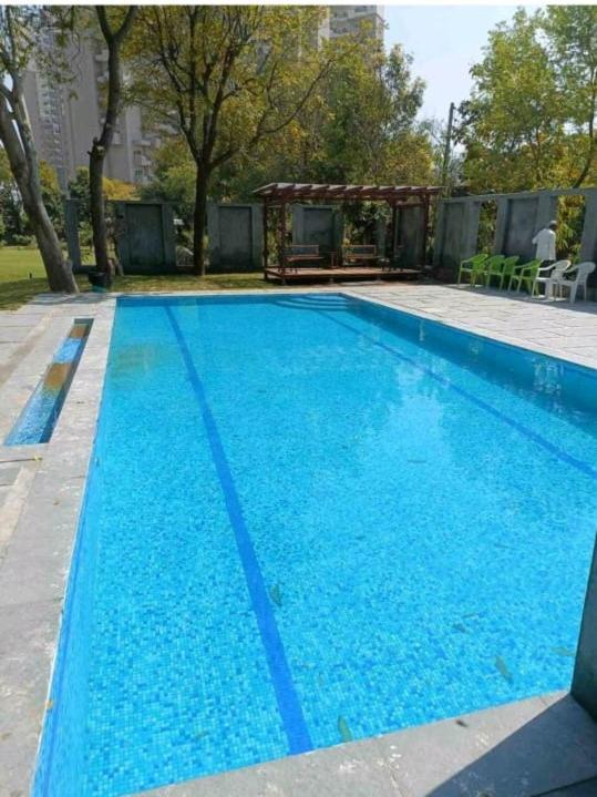 Sunahari Bagh - Pool Farm Retreat @ Gurgaon Bagian luar foto