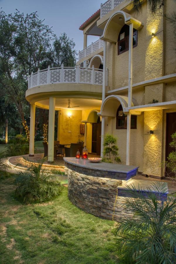 Sunahari Bagh - Pool Farm Retreat @ Gurgaon Bagian luar foto