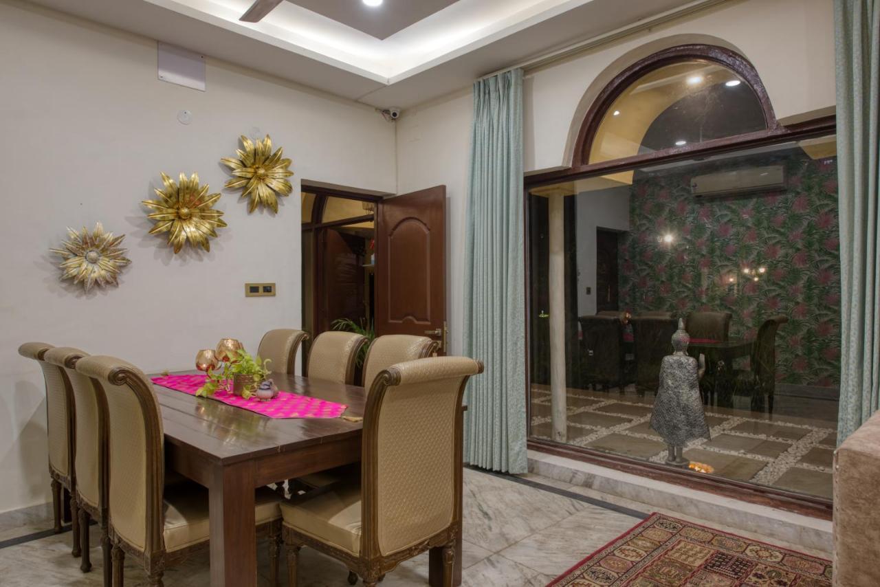 Sunahari Bagh - Pool Farm Retreat @ Gurgaon Bagian luar foto